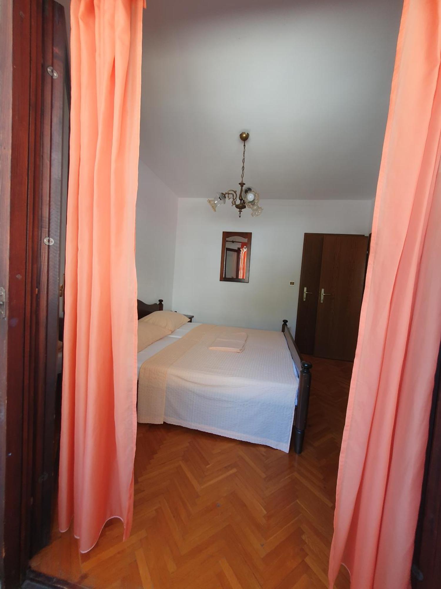 Apartmani Miljak 奥米什 外观 照片