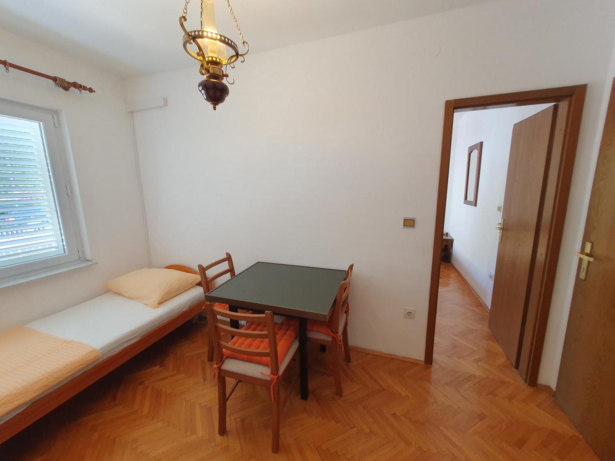 Apartmani Miljak 奥米什 外观 照片