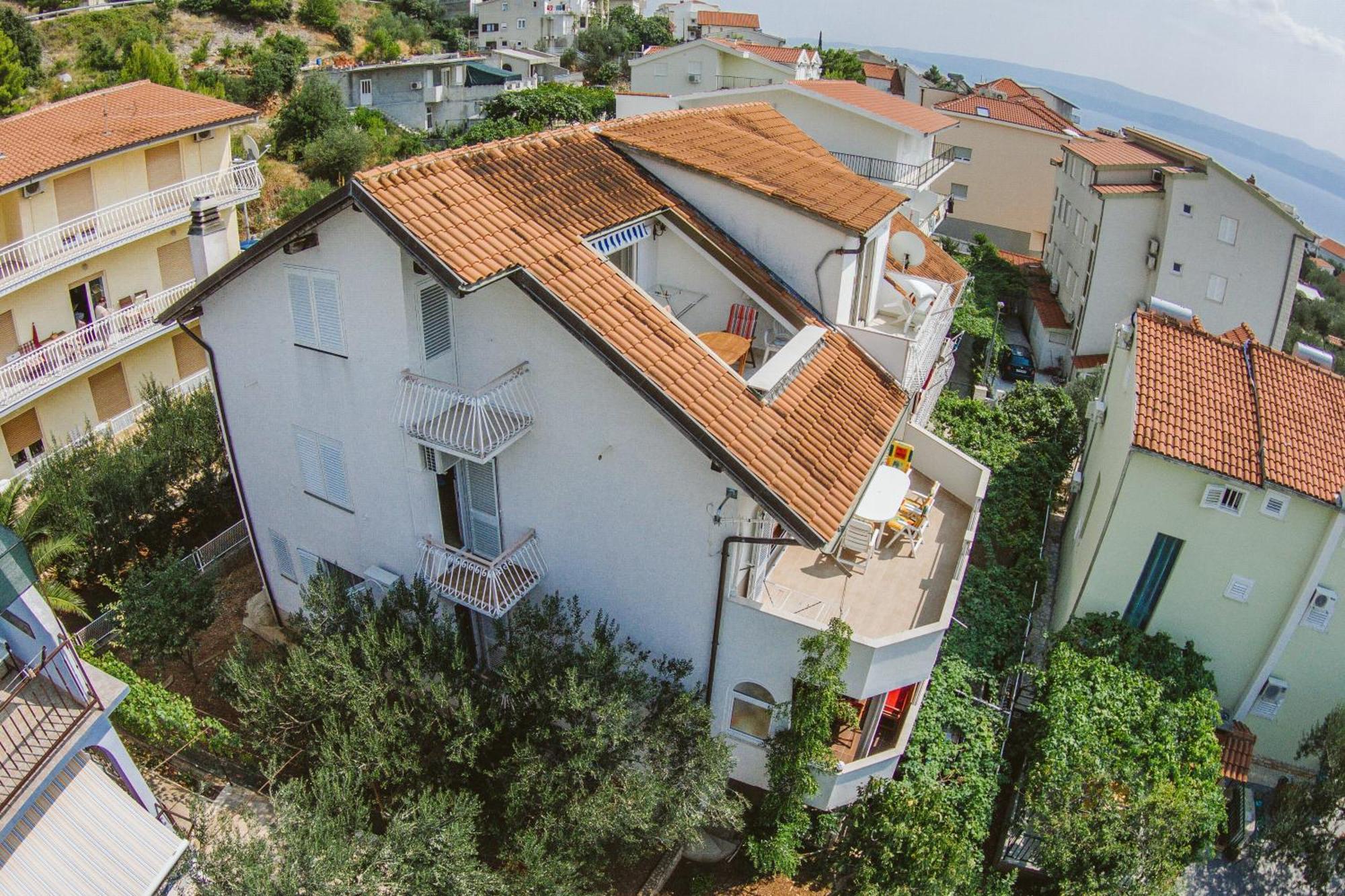 Apartmani Miljak 奥米什 外观 照片