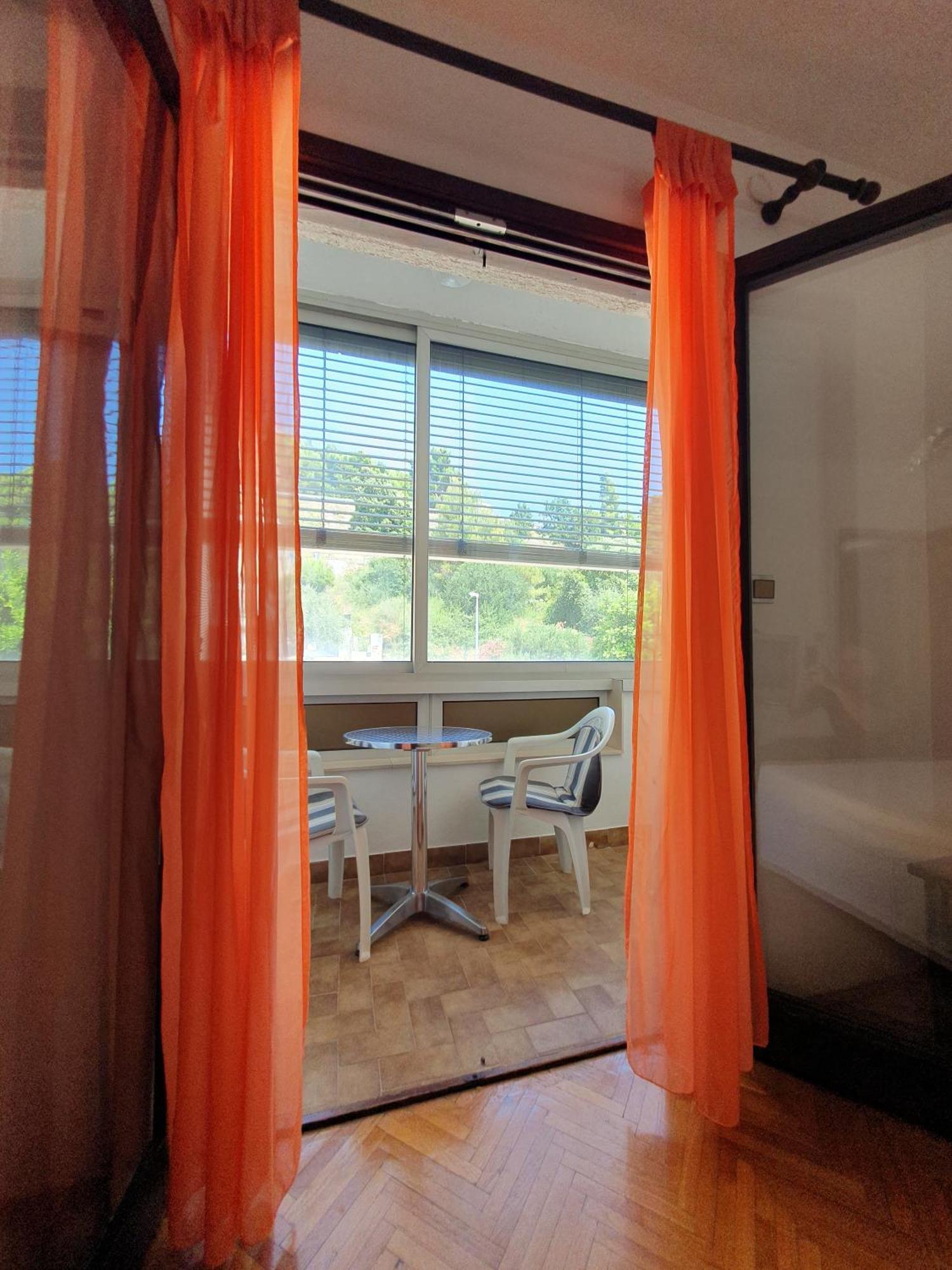 Apartmani Miljak 奥米什 外观 照片
