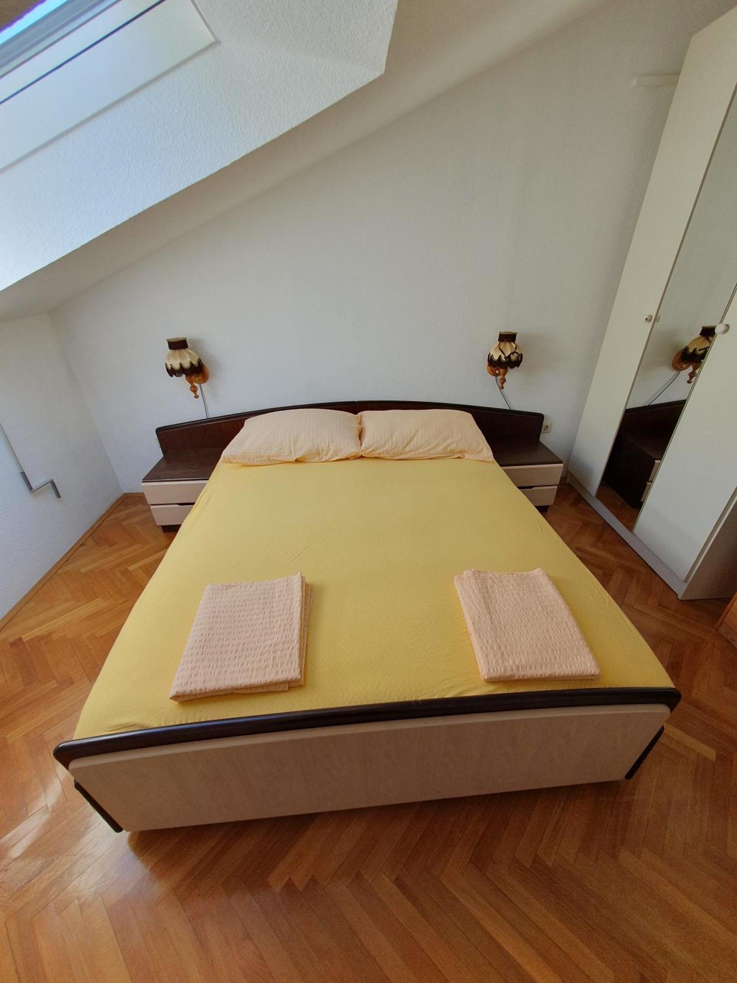 Apartmani Miljak 奥米什 客房 照片